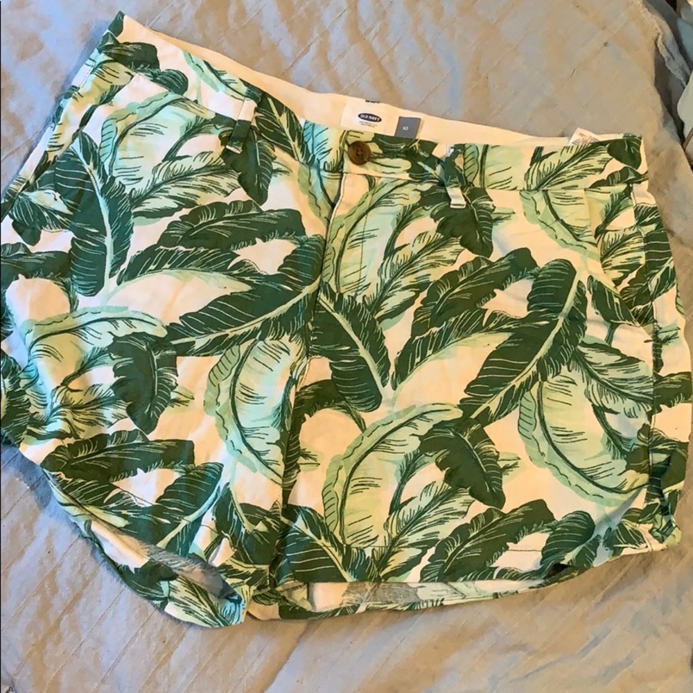 Linen blend tropical shorts